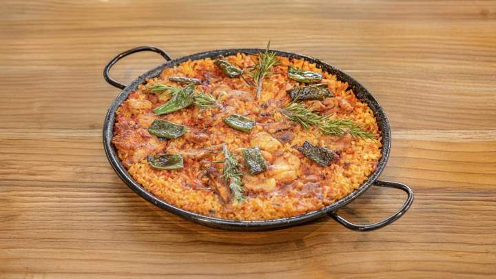 ESPAGNEROYALE92 PAELLA POULET